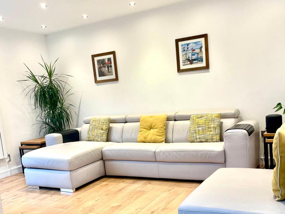 Stunning 1 Bedroom And Double Sofa Bed Near Train Station Southampton Exteriér fotografie